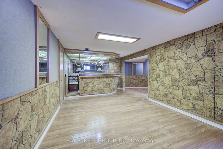 Photo 44 at 3420 Charmaine Heights, Mississauga Valleys, Mississauga