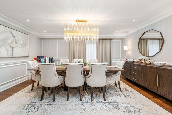 Photo 10 at 38 Beckenridge Drive, Milliken Mills East, Markham