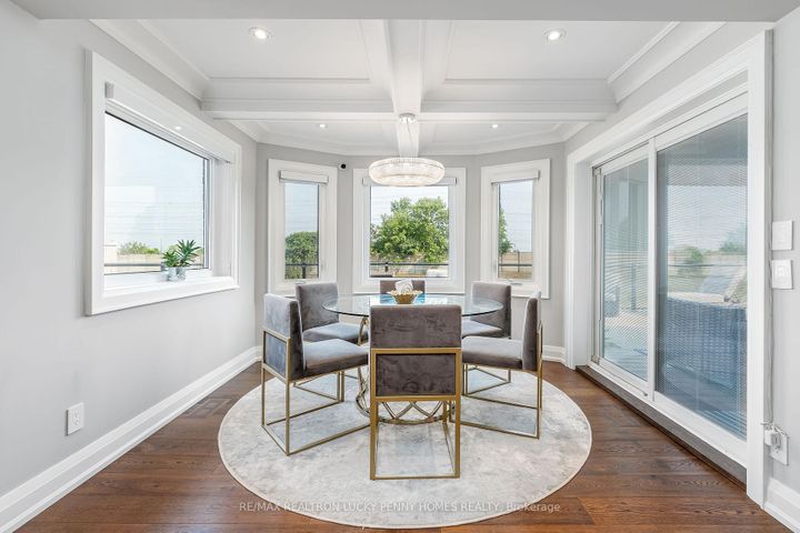 Photo 15 at 38 Beckenridge Drive, Milliken Mills East, Markham