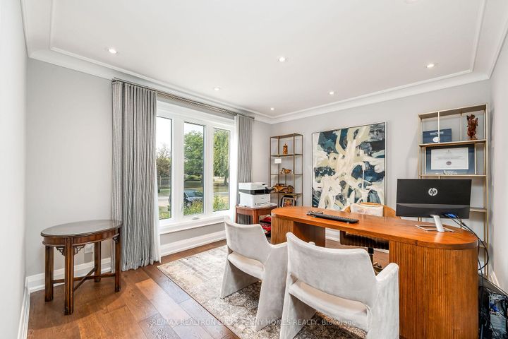 Photo 18 at 38 Beckenridge Drive, Milliken Mills East, Markham
