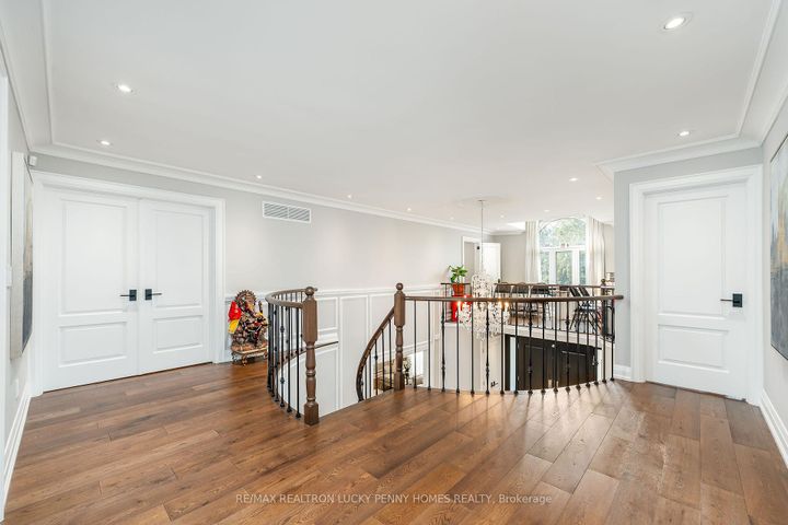 Photo 20 at 38 Beckenridge Drive, Milliken Mills East, Markham