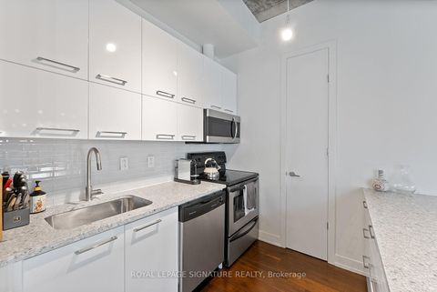 Photo 6 at 201 - 66 Portland Street, Waterfront Communities C1, Toronto