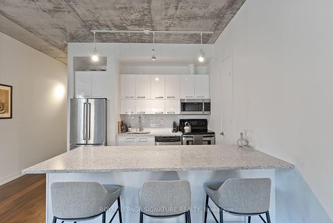Photo 9 at 201 - 66 Portland Street, Waterfront Communities C1, Toronto