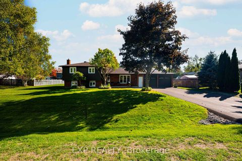 Photo 2 at 258 Nelson Crescent, Stroud, Innisfil