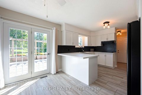 Photo 10 at 258 Nelson Crescent, Stroud, Innisfil