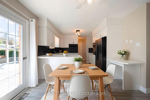 Photo 11 at 258 Nelson Crescent, Stroud, Innisfil Photo 11 at 258 Nelson Crescent, Stroud, Innisfil