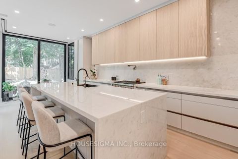Photo 9 at 188 Duplex Avenue, Eglinton, Toronto