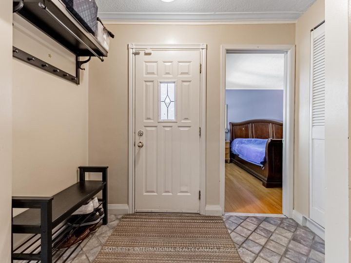Photo 14 at 1218 Lakebreeze Drive, Mineola, Mississauga