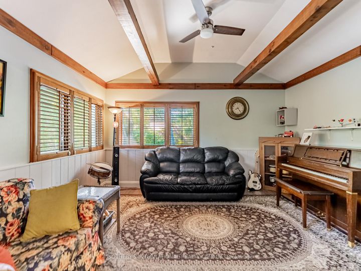 Photo 15 at 1218 Lakebreeze Drive, Mineola, Mississauga
