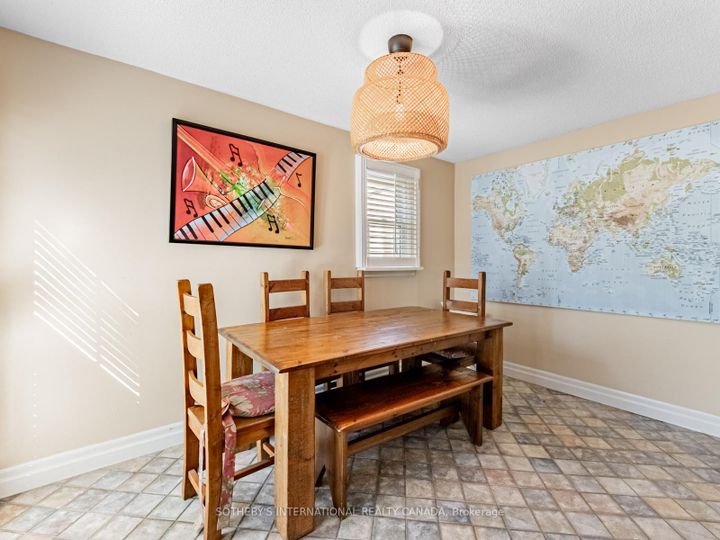 Photo 19 at 1218 Lakebreeze Drive, Mineola, Mississauga
