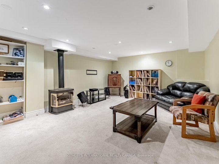 Photo 25 at 1218 Lakebreeze Drive, Mineola, Mississauga