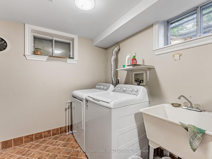 Photo 27 at 1218 Lakebreeze Drive, Mineola, Mississauga