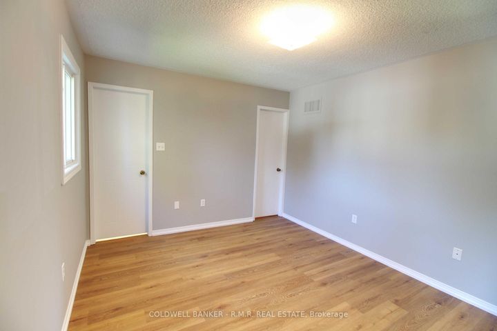 Photo 10 at 1590 Edenwood Court, Samac, Oshawa