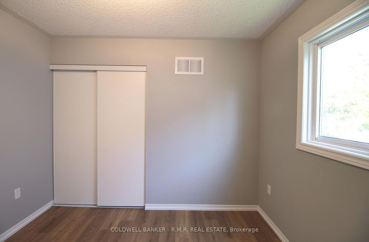 Photo 14 at 1590 Edenwood Court, Samac, Oshawa