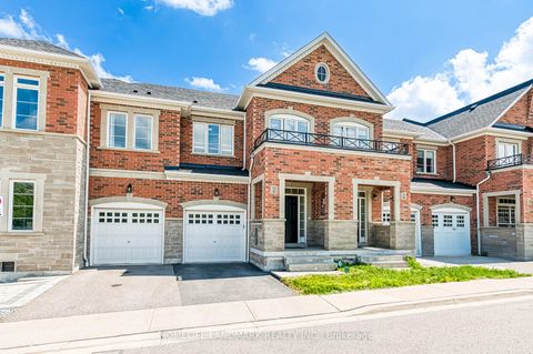 Photo 1 at 33 Thornapple Lane, Oak Ridges Lake Wilcox, Richmond Hill Photo 1 at 33 Thornapple Lane, Oak Ridges Lake Wilcox, Richmond Hill