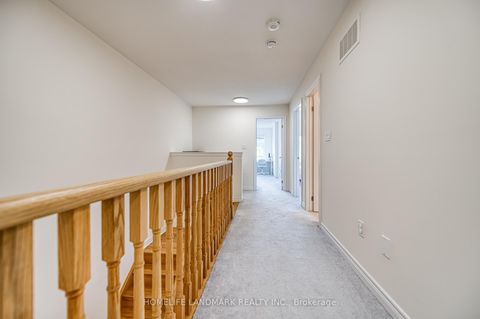 Photo 20 at 33 Thornapple Lane, Oak Ridges Lake Wilcox, Richmond Hill