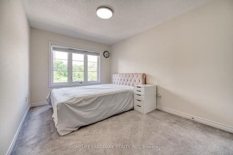 Photo 30 at 33 Thornapple Lane, Oak Ridges Lake Wilcox, Richmond Hill