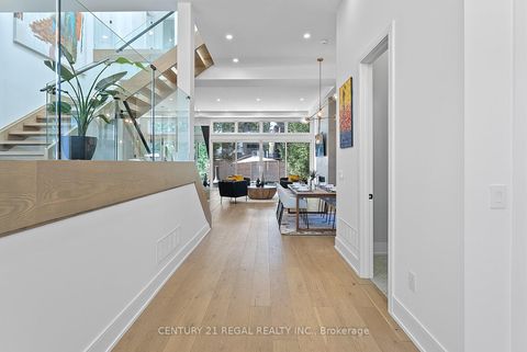 Photo 13 at 84 Bexhill Avenue, Birchmount, Toronto