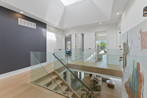 Photo 19 at 84 Bexhill Avenue, Birchmount, Toronto