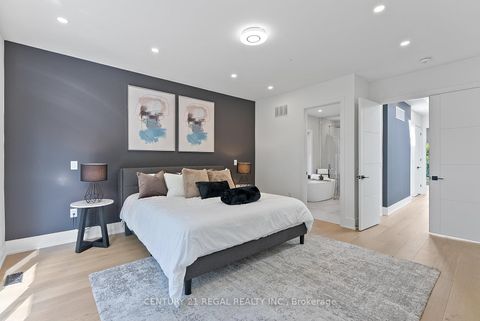 Photo 22 at 84 Bexhill Avenue, Birchmount, Toronto