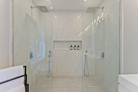 Photo 24 at 84 Bexhill Avenue, Birchmount, Toronto