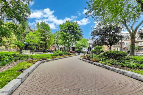 Photo 17 at 807 - 40 Homewood Avenue, South St. James Town, Toronto