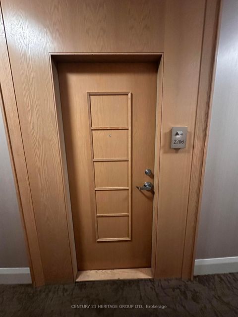 Photo 5 at 2206 - 509 Beecroft Road, Willowdale West, Toronto Photo 5 at 2206 - 509 Beecroft Road, Willowdale West, Toronto