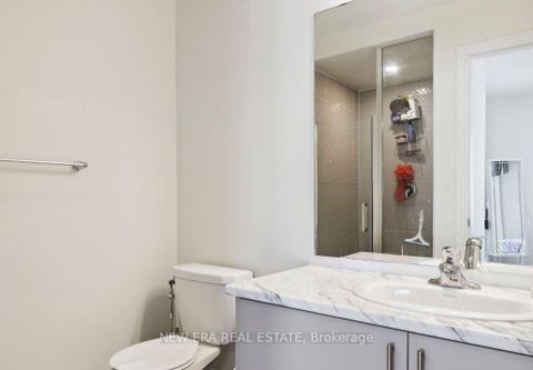 Photo 18 at 778 Kootenay Path, Donevan, Oshawa