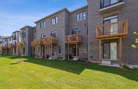 Photo 30 at 778 Kootenay Path, Donevan, Oshawa