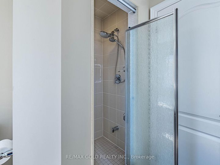 Photo 21 at 140 Thornbush Boulevard, Northwest Brampton, Brampton