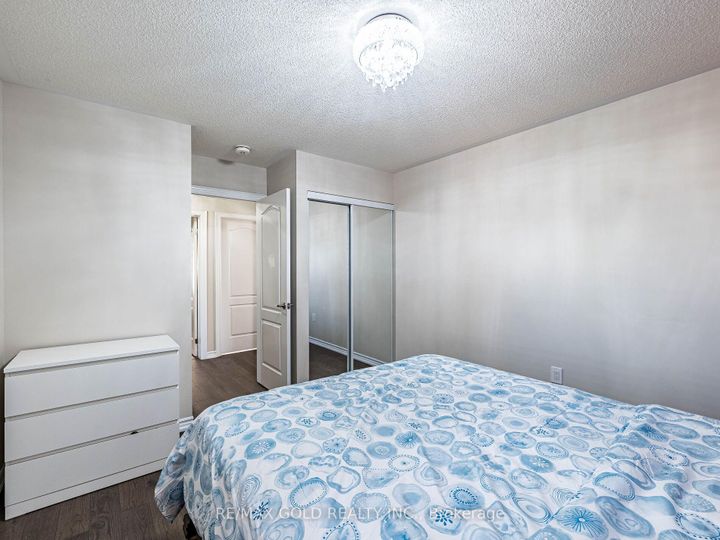 Photo 22 at 140 Thornbush Boulevard, Northwest Brampton, Brampton