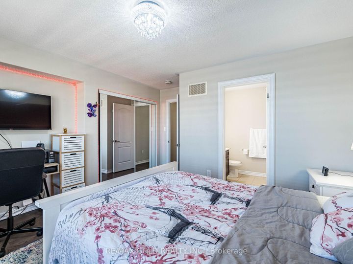 Photo 25 at 140 Thornbush Boulevard, Northwest Brampton, Brampton