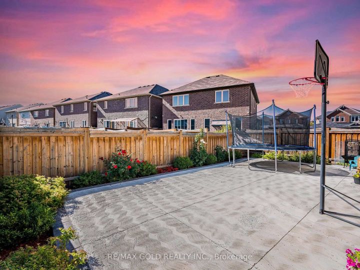 Photo 36 at 140 Thornbush Boulevard, Northwest Brampton, Brampton