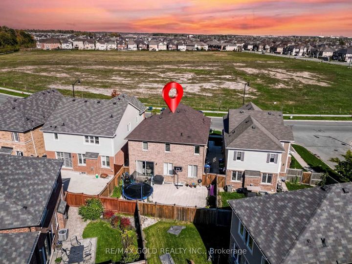 Photo 37 at 140 Thornbush Boulevard, Northwest Brampton, Brampton