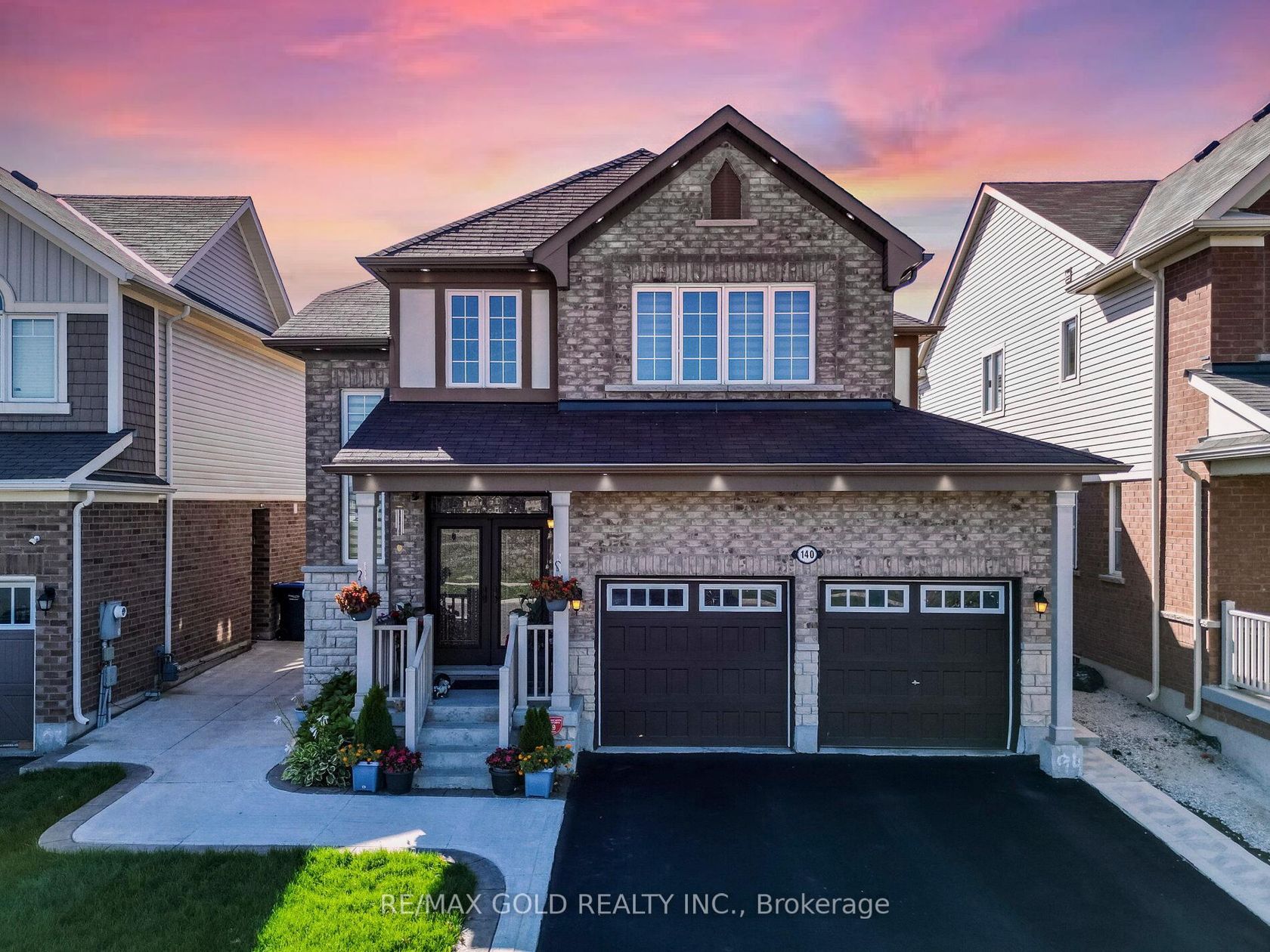 140 Thornbush Boulevard, Northwest Brampton, Brampton 2