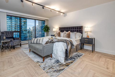 Photo 23 at 1401 - 65 Harbour Square, Waterfront Communities C1, Toronto