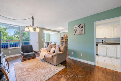 Photo 6 at 415 - 5 Shady Golfway, Flemingdon Park, Toronto