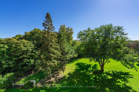 Photo 19 at 415 - 5 Shady Golfway, Flemingdon Park, Toronto