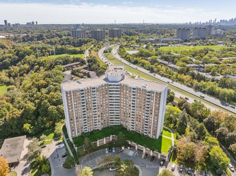 Photo 31 at 415 - 5 Shady Golfway, Flemingdon Park, Toronto