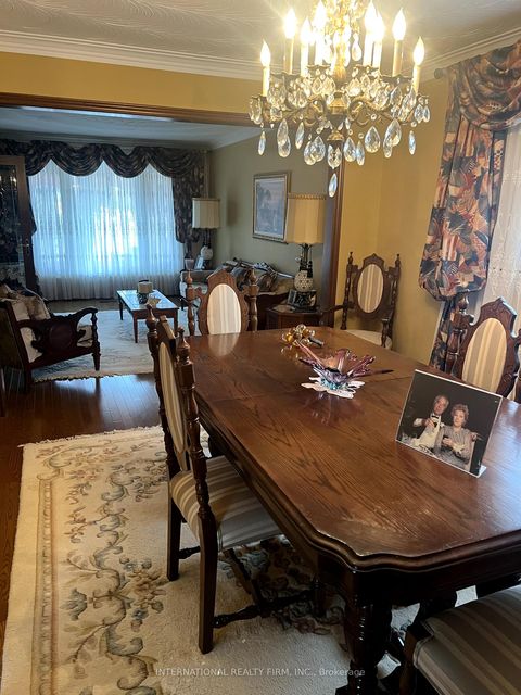 Photo 25 at 95 Dunstan Crescent, West Woodbridge, Vaughan