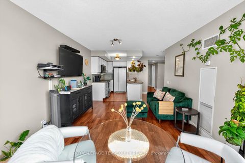 Photo 16 at 2510 - 10 Northtown Way, Willowdale East, Toronto