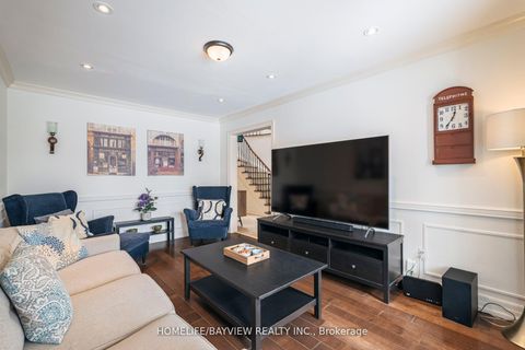 Photo 8 at 40 Gardner Place, Maple, Vaughan