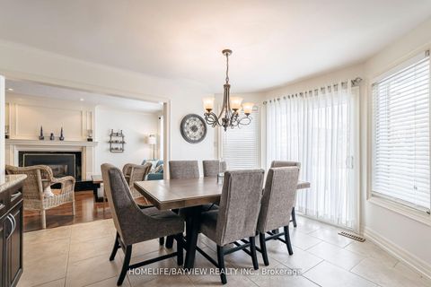 Photo 16 at 40 Gardner Place, Maple, Vaughan