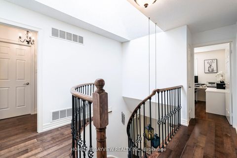 Photo 23 at 40 Gardner Place, Maple, Vaughan