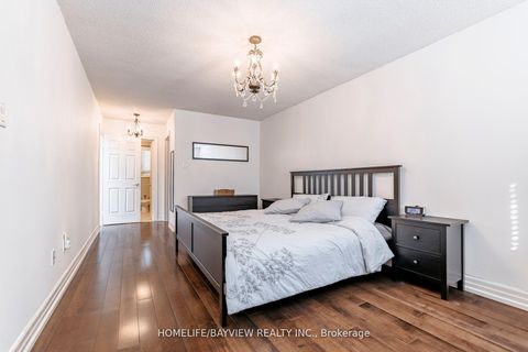 Photo 28 at 40 Gardner Place, Maple, Vaughan