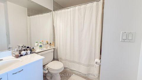 Photo 21 at 2803 - 220 Burnhamthorpe Road W, City Centre, Mississauga