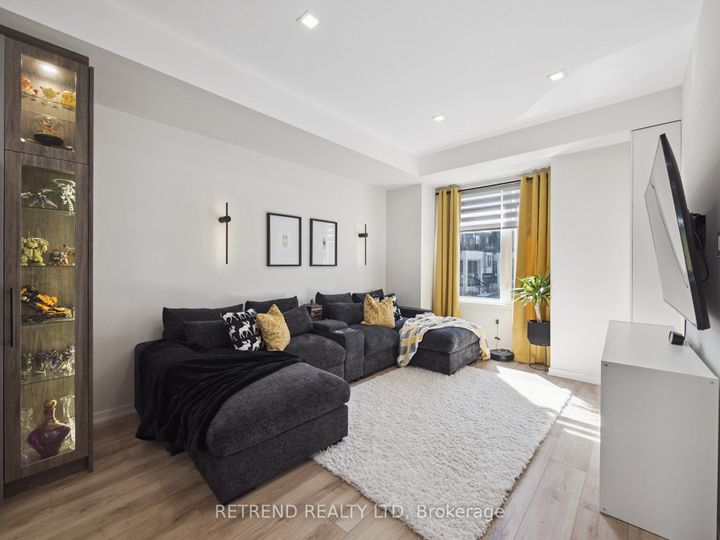 Photo 16 at 1 Rattenbury Road, Patterson, Vaughan