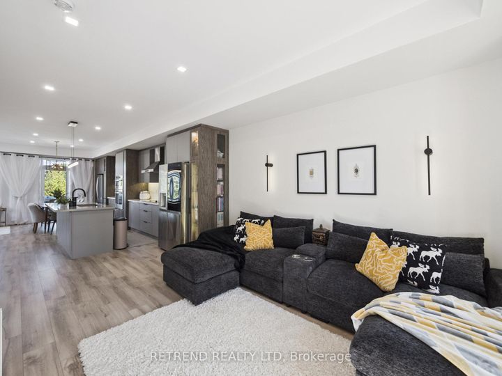 Photo 18 at 1 Rattenbury Road, Patterson, Vaughan