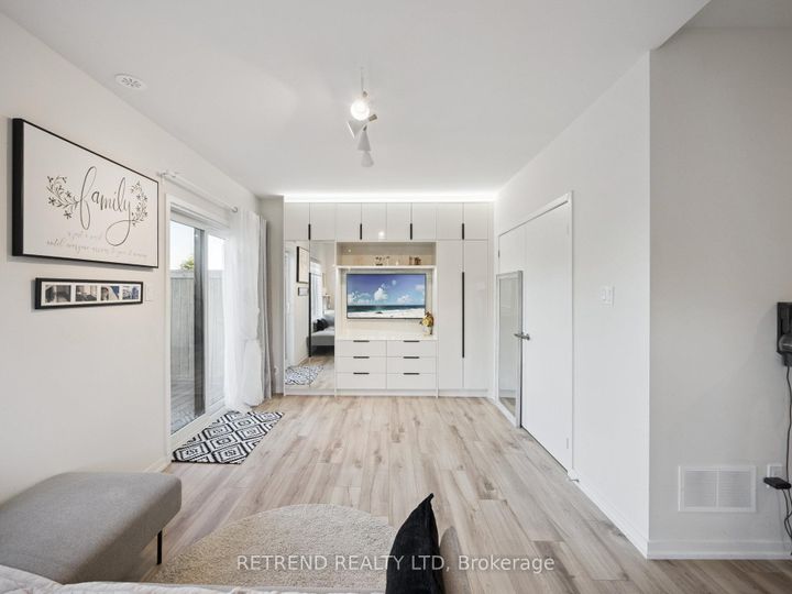 Photo 35 at 1 Rattenbury Road, Patterson, Vaughan