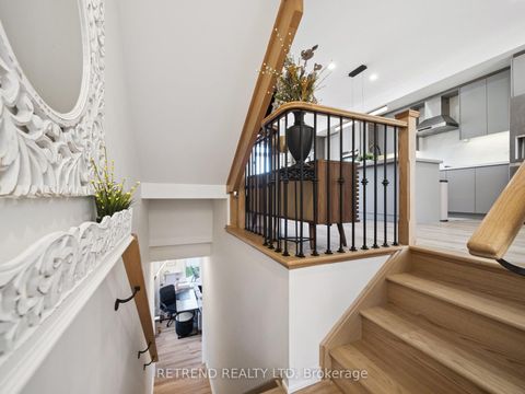 Photo 5 at 1 Rattenbury Road, Patterson, Vaughan